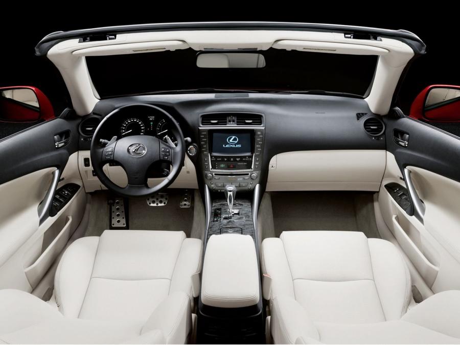  Lexus IS250C 2008 года  (фото 2 из 113)